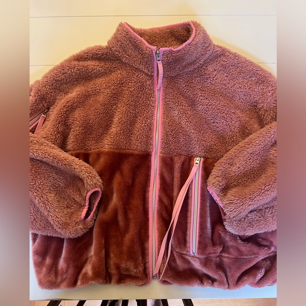 Ugg Fleece Fluff jacket